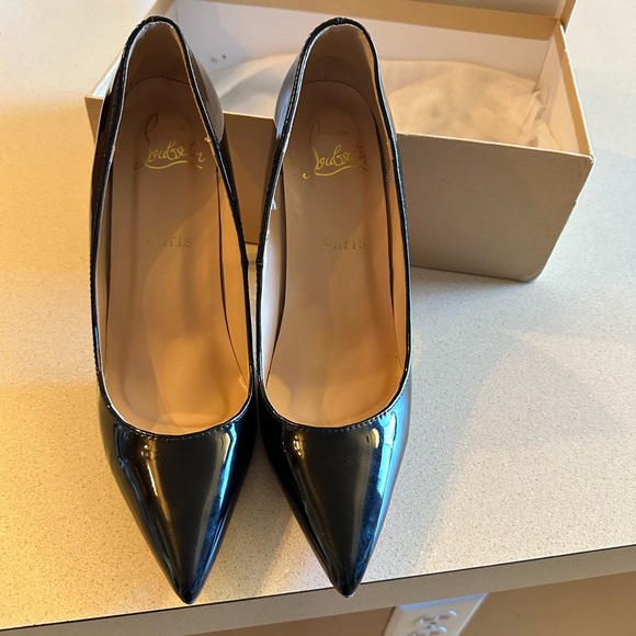 Christian Louboutin black high heels - Picture 3 of 9